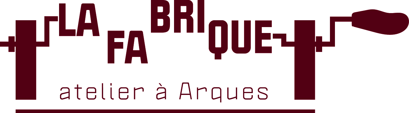 EXE - Logo rouge